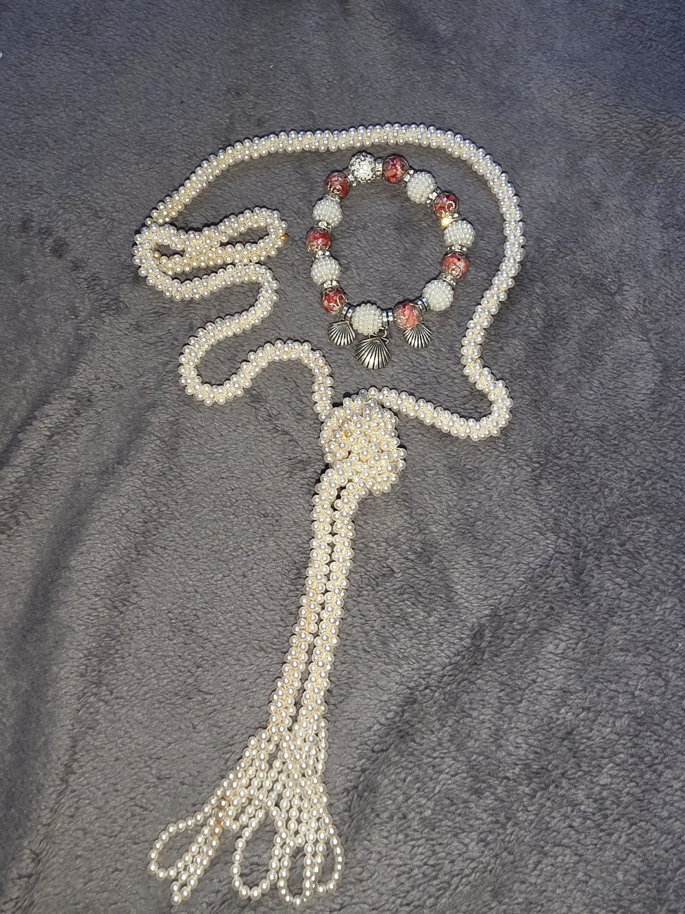 Pearl Beads Charm Bracelet with Silver Shells and Mini Pearls Knot Necklace